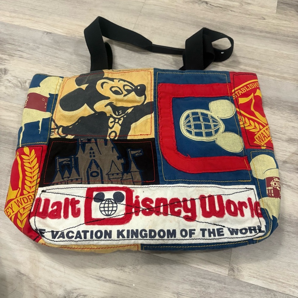 Vintage Walt Disney World The Vacation Kingdom of the World Patchwork Tote Bag - Picture 6 of 6
